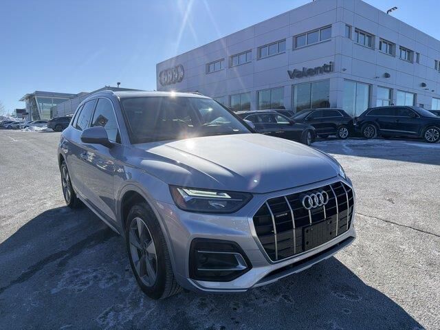 2023 Audi Q5 quattro Premium Plus 40 TFSI