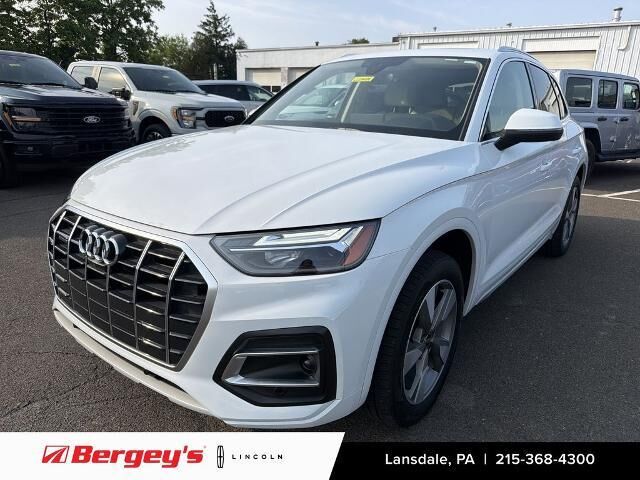 2023 Audi Q5 quattro Premium Plus 40 TFSI
