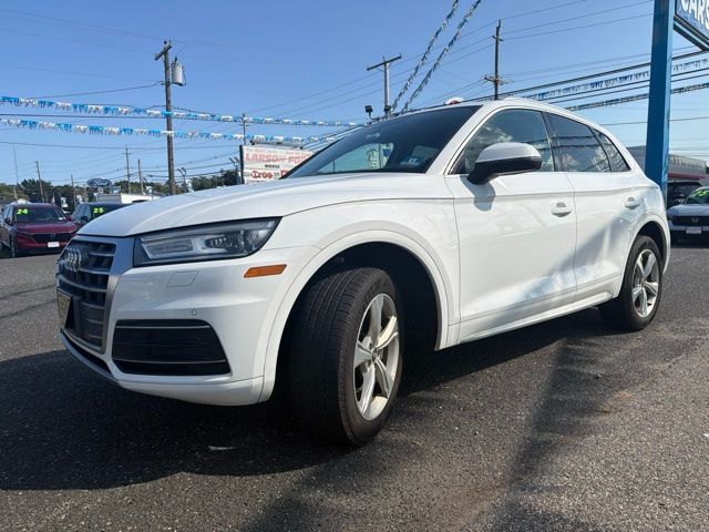 2018 Audi Q5 2.0T Premium Plus