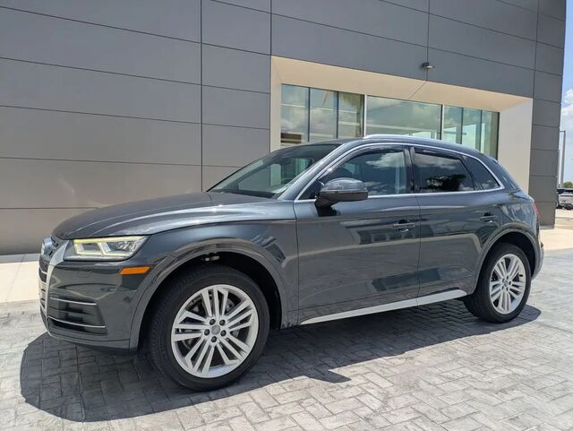 2020 Audi Q5 quattro Premium Plus 45 TFSI