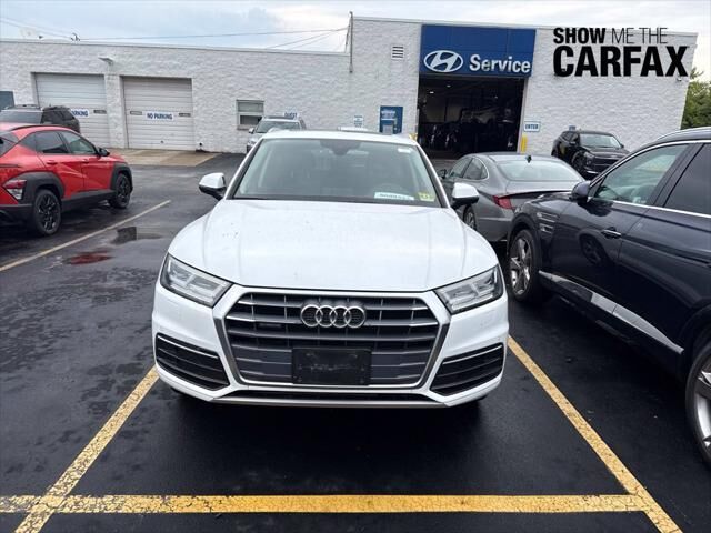 2019 Audi Q5 quattro Premium Plus 45 TFSI