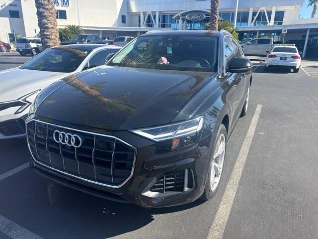 2022 Audi Q8 quattro Premium Plus 55 TFSI