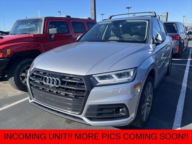 2019 Audi Q5 quattro Prestige 45 TFSI