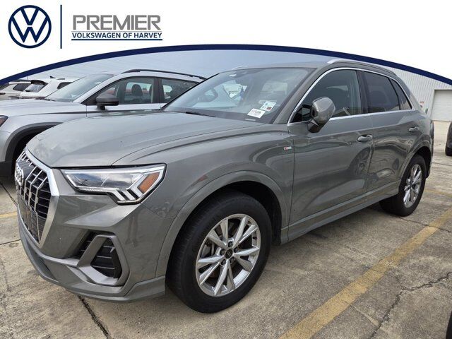 2023 Audi Q3 S line Premium