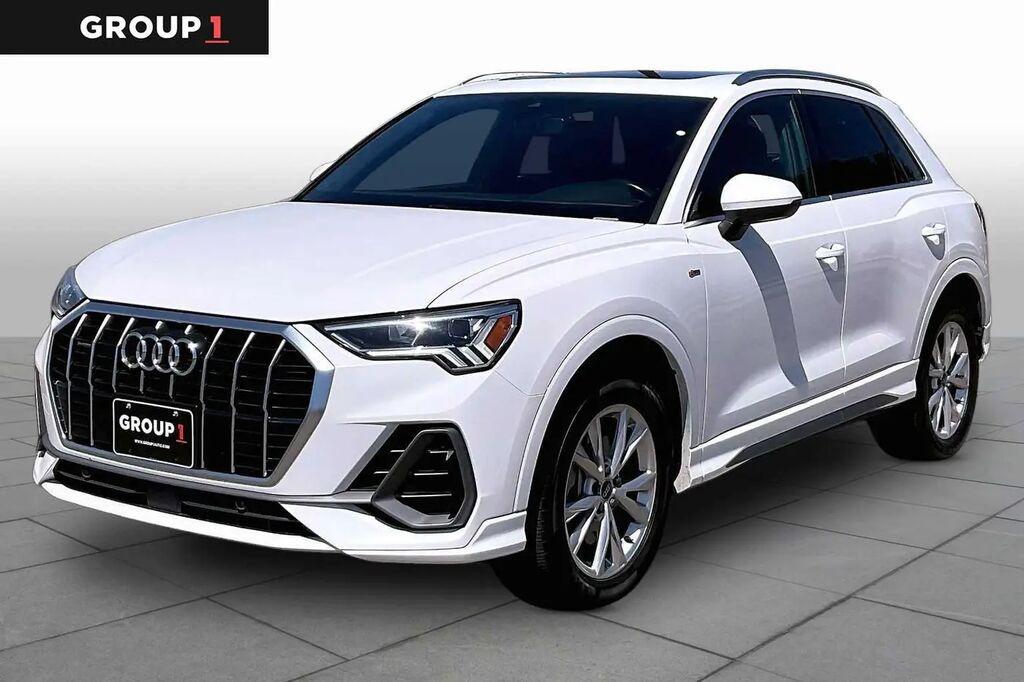 2024 Audi Q3 quattro S line Premium 45 TFSI