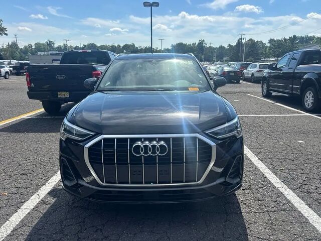 2025 Audi Q3 quattro S line Premium 45 TFSI