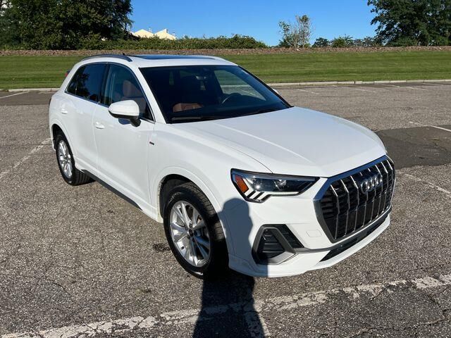 2025 Audi Q3 quattro S line Premium 45 TFSI