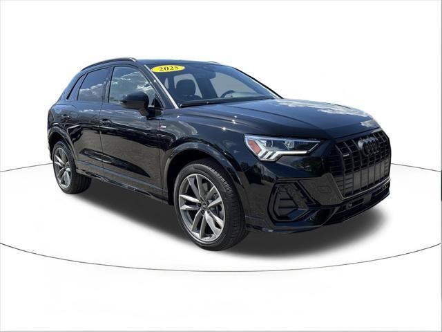 2025 Audi Q3 quattro S line Premium 45 TFSI