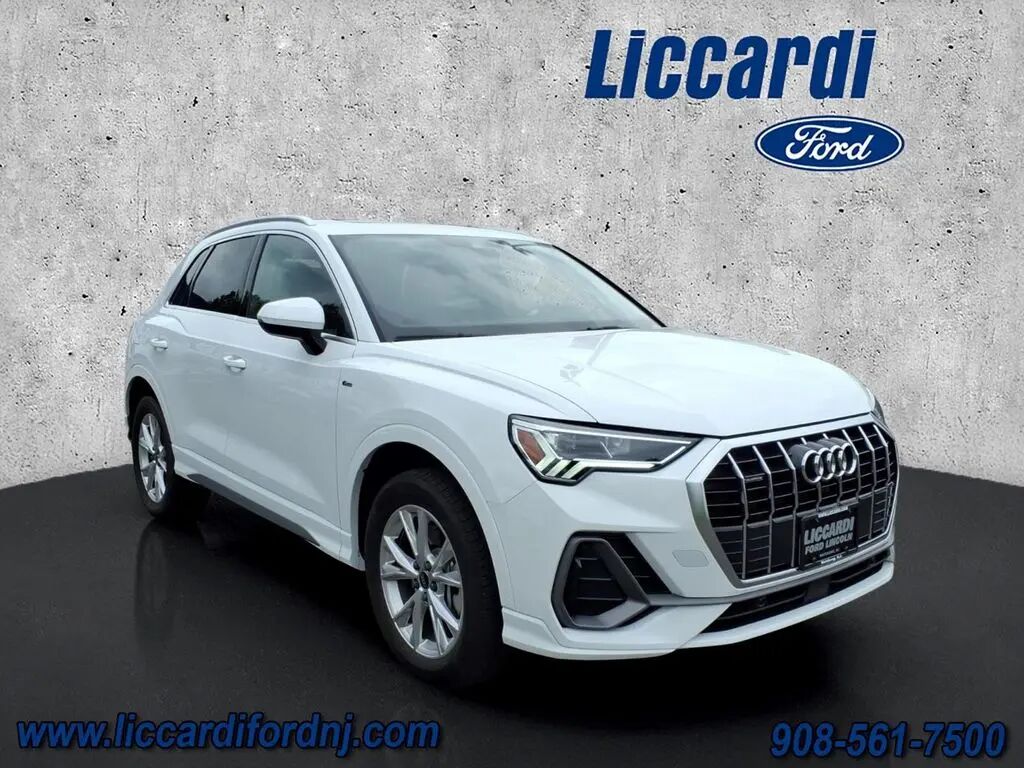 2025 Audi Q3 quattro S line Premium 45 TFSI — photo 1 of 13