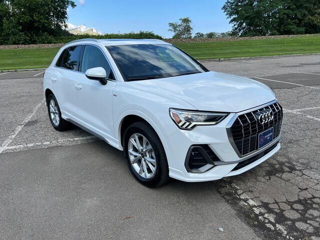 2025 Audi Q3 quattro S line Premium 45 TFSI
