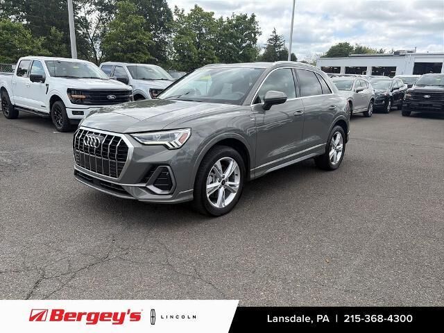 2024 Audi Q3 quattro S line Premium 45 TFSI