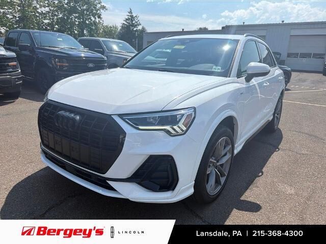 2024 Audi Q3 quattro S line Premium 45 TFSI