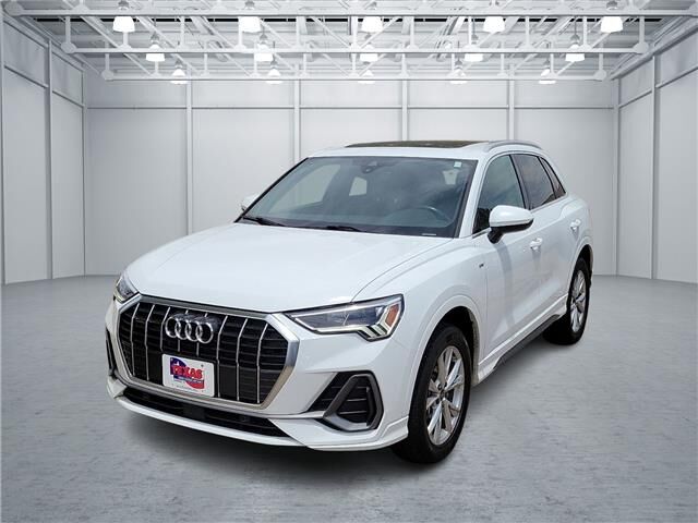 2024 Audi Q3 45 S line Premium (Tiptronic)