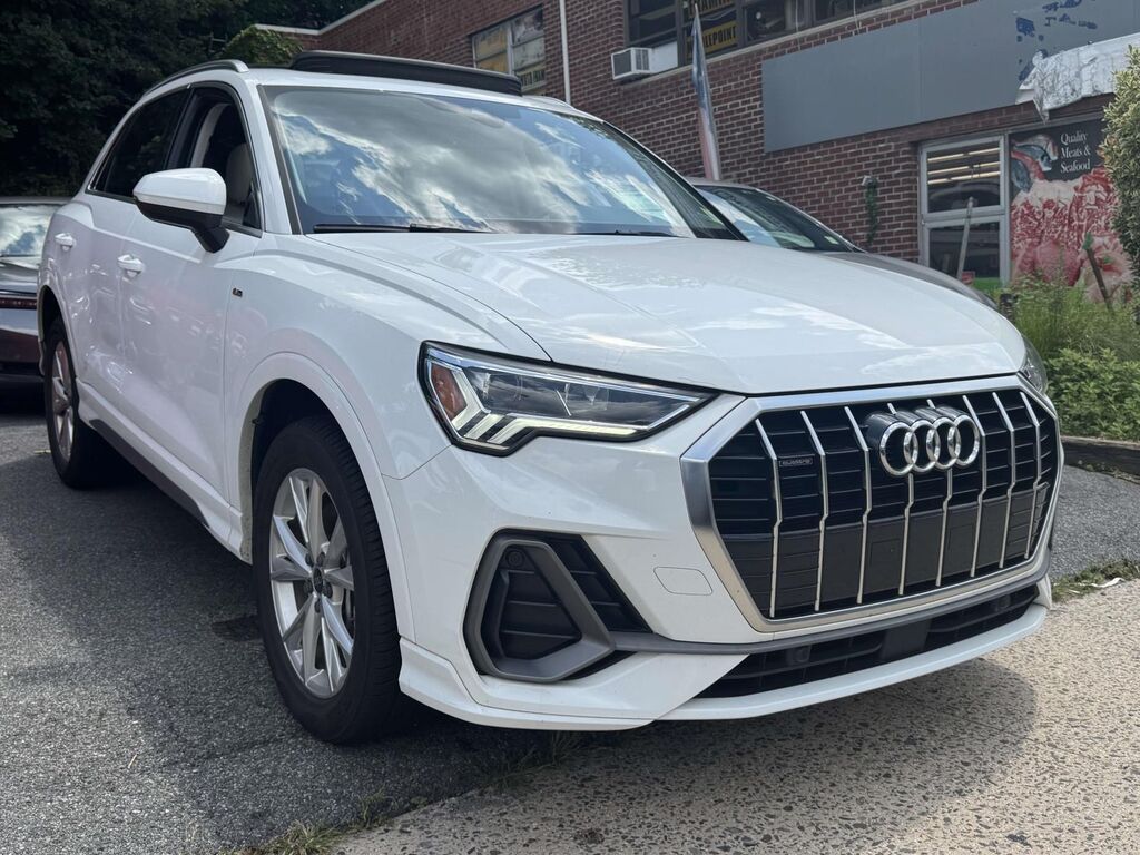 2024 Audi Q3 quattro S line Premium 45 TFSI — photo 1 of 13