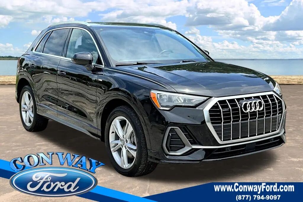 2021 Audi Q3 quattro S line Premium 45 TFSI — photo 1 of 12