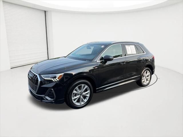 2025 Audi Q3 quattro S line Premium 45 TFSI