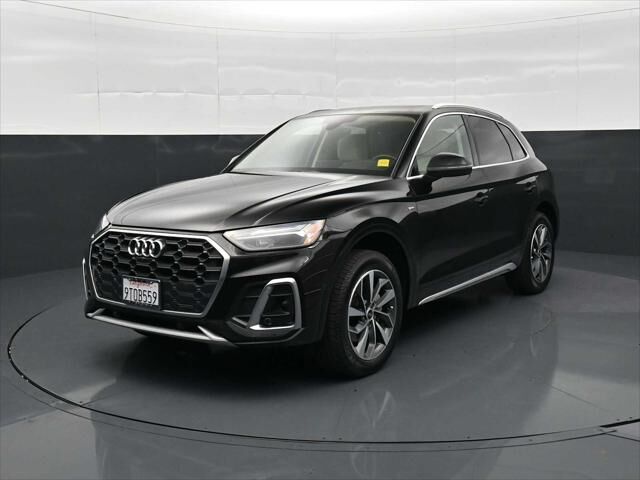 2022 Audi Q5 quattro S line Prem Plus 45 TFSI — photo 1 of 13