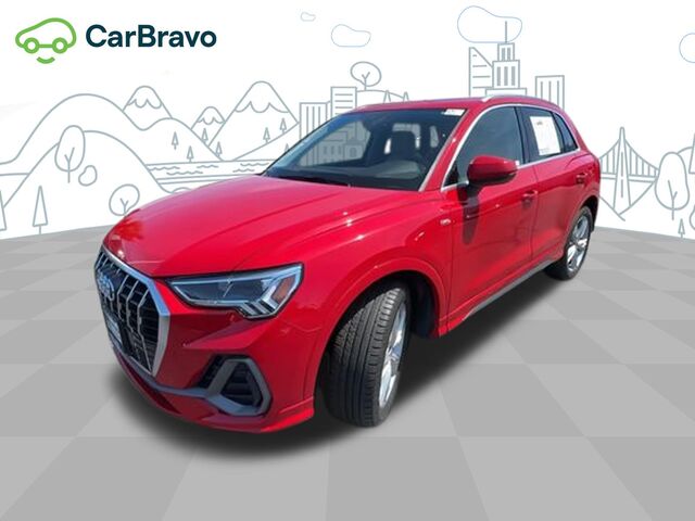 2020 Audi Q3 S line Premium Plus