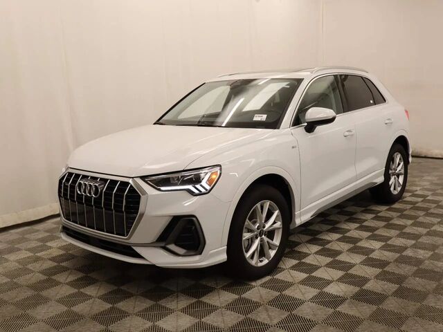 2024 Audi Q3 quattro S line Prem Plus 45 TFSI