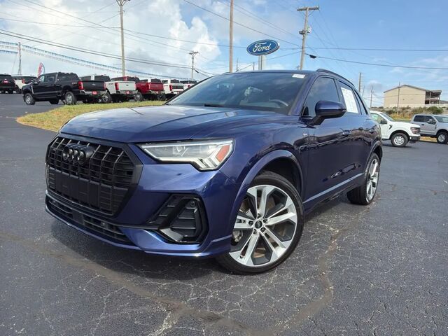 2022 Audi Q3 quattro S line Prem Plus 45 TFSI