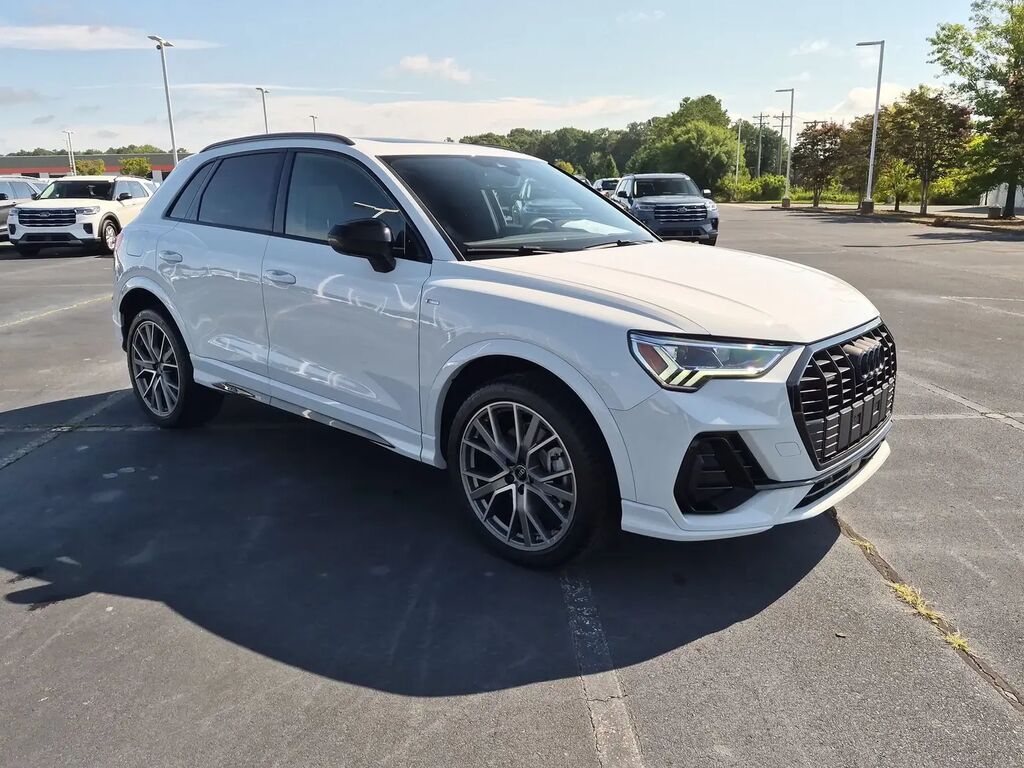 2025 Audi Q3 quattro S line Prem Plus 45 TFSI — photo 1 of 13