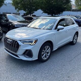 2023 Audi Q3 S line Premium Plus