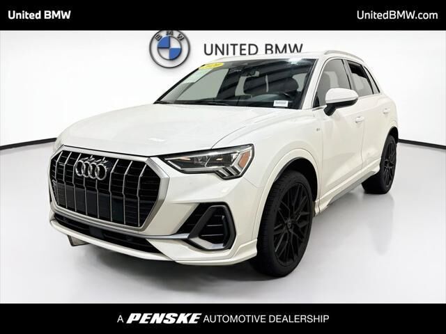 2020 Audi Q3 quattro S line Prem Plus 45 TFSI