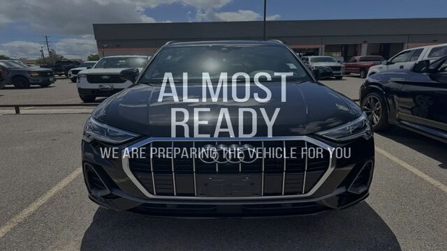 2022 Audi Q3 quattro S line Prem Plus 45 TFSI