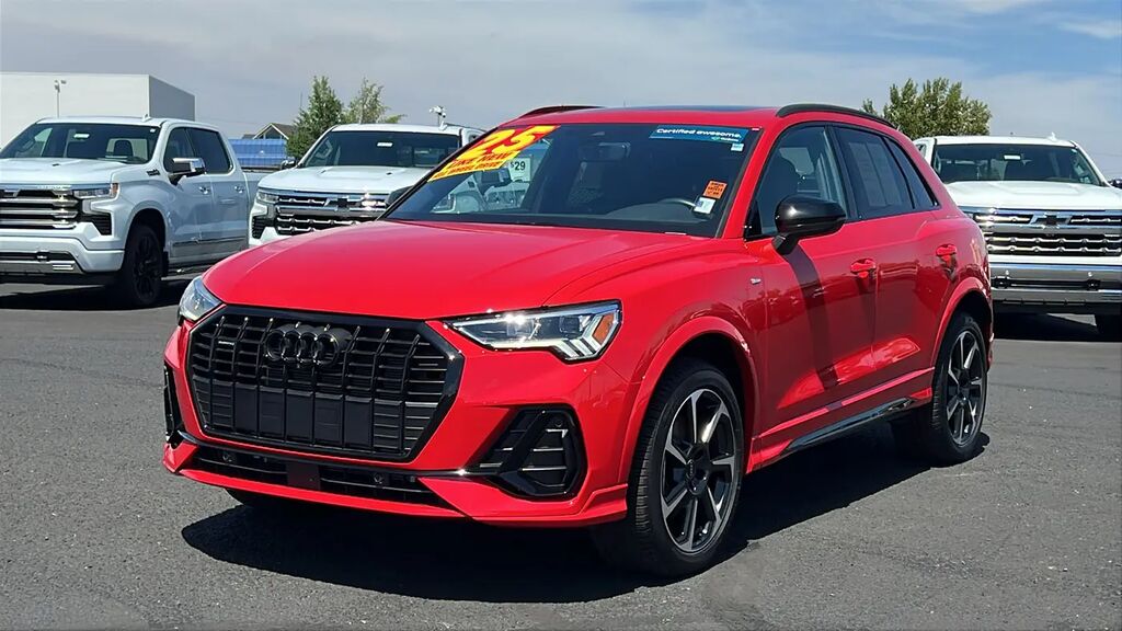 2025 Audi Q3 quattro S line Prem Plus 45 TFSI — photo 1 of 13