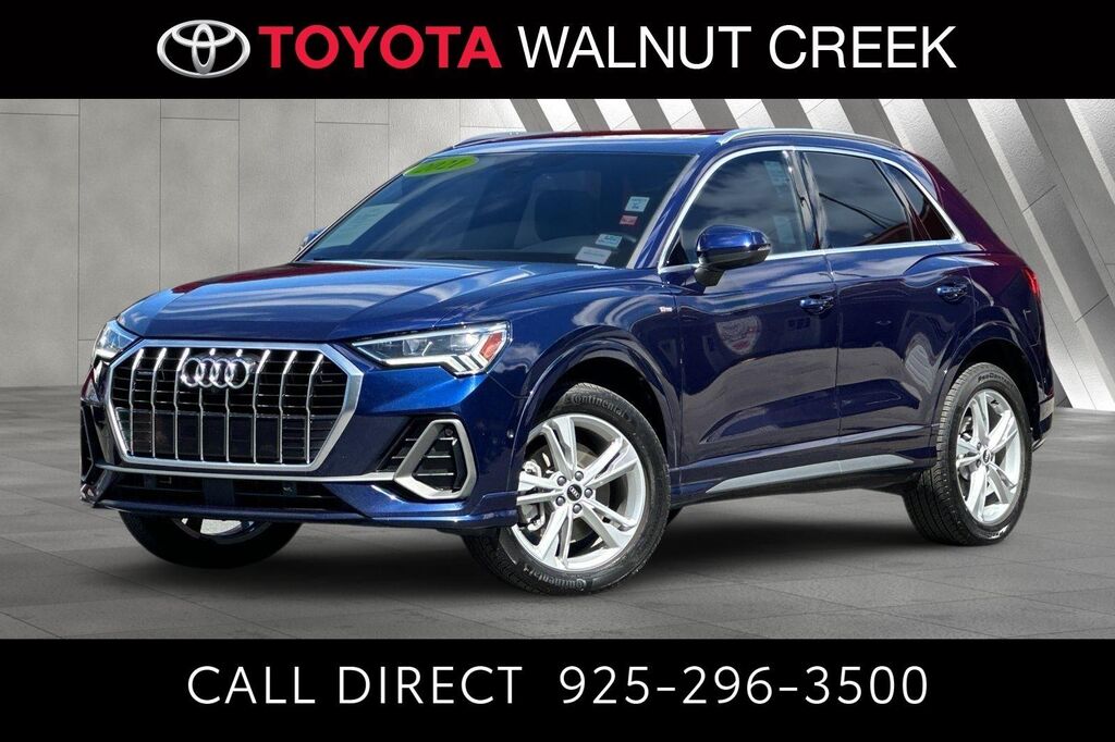 2021 Audi Q3 quattro S line Prem Plus 45 TFSI — photo 1 of 1