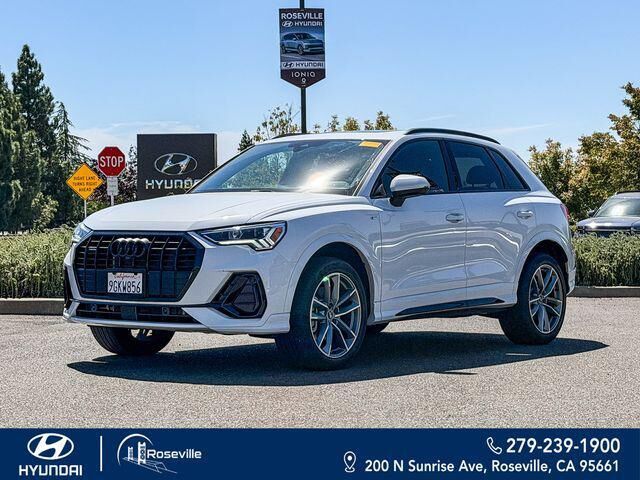 2023 Audi Q3 quattro S line Prem Plus 45 TFSI