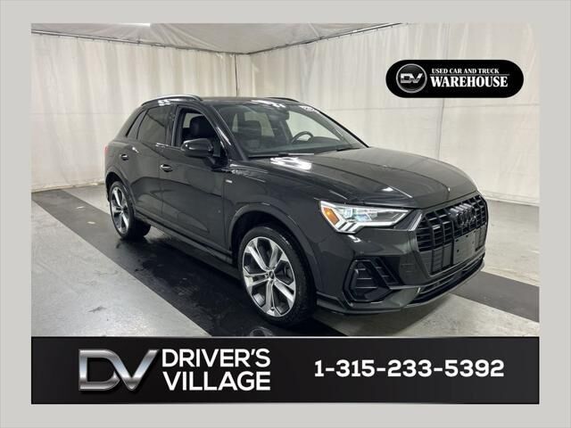 2022 Audi Q3 quattro S line Prem Plus 45 TFSI