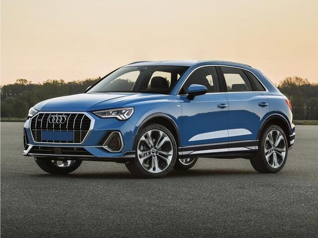 2022 Audi Q3 quattro S line Prem Plus 45 TFSI