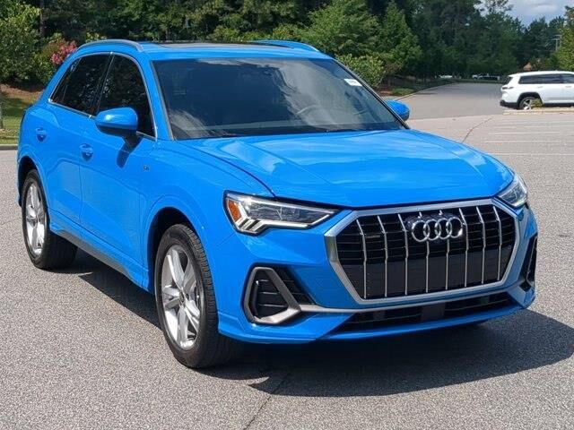 2022 Audi Q3 quattro S line Prem Plus 45 TFSI