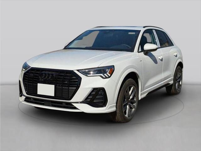2025 Audi Q3 quattro S line Prem Plus 45 TFSI