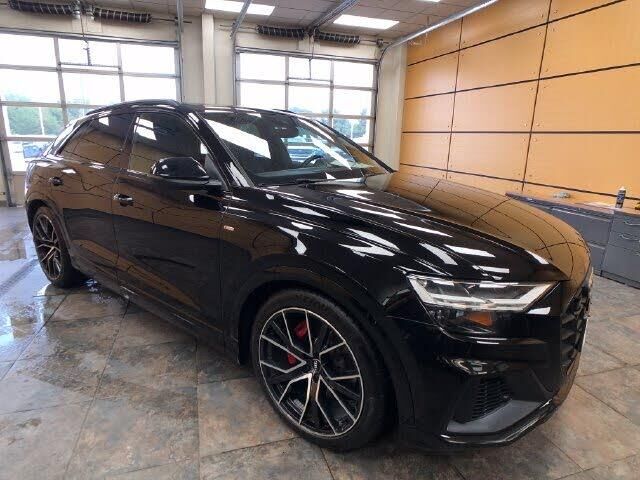 2019 Audi Q8 quattro Premium Plus 55 TFSI
