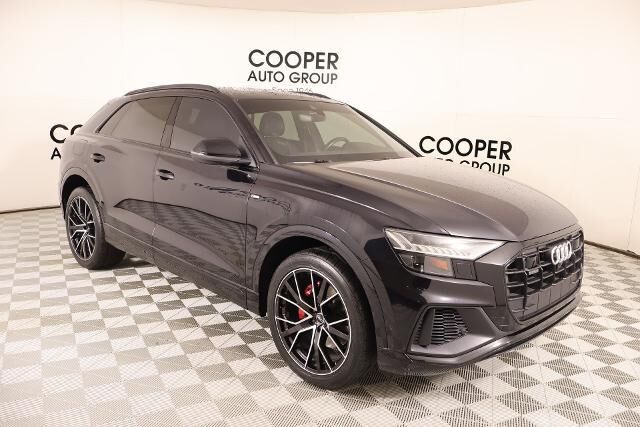 2021 Audi Q8 quattro Premium Plus 55 TFSI — photo 1 of 13