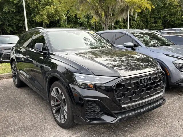2025 Audi Q8 quattro Premium Plus 55 TFSI — photo 1 of 11