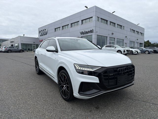 2023 Audi Q8 PRESTIGE