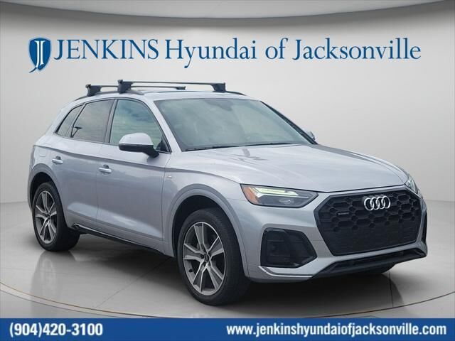 2025 Audi Q5 quattro S line Premium 45 TFSI — photo 1 of 7