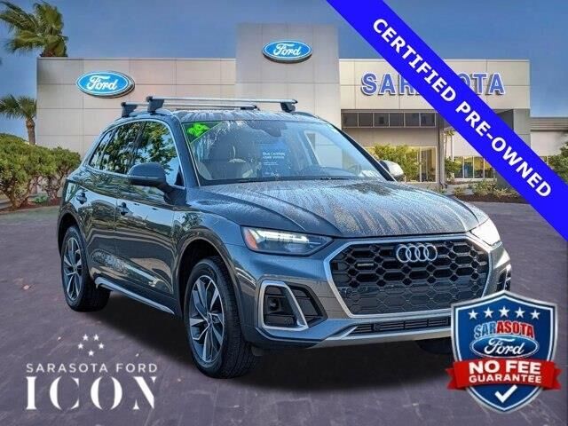 2024 Audi Q5 quattro S line Premium 45 TFSI — photo 1 of 2
