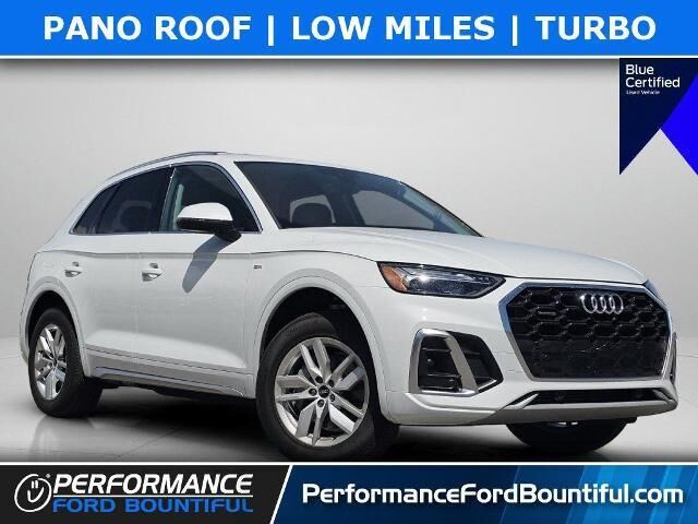 2023 Audi Q5 quattro S line Premium 45 TFSI — photo 1 of 2
