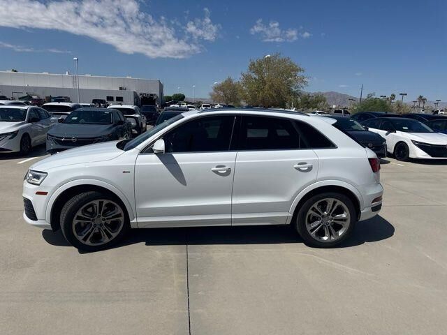 2016 Audi Q3 2.0T quattro Prestige