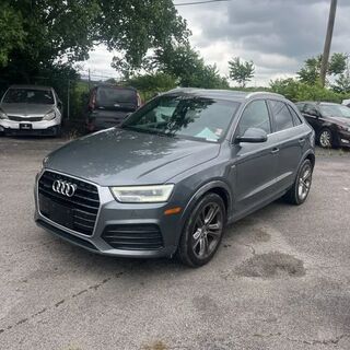 2016 Audi Q3 2.0T quattro Prestige