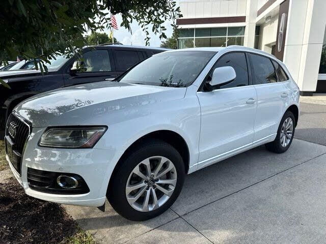 2016 Audi Q5 2.0T quattro Premium Plus