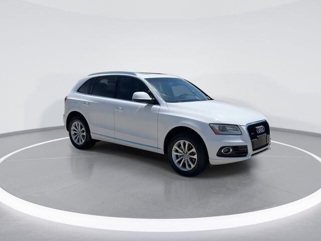 2016 Audi Q5 2.0T quattro Premium Plus — photo 1 of 13