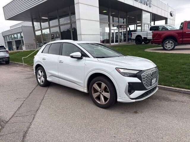 2023 Audi Q4 e-tron quattro Premium Plus 50