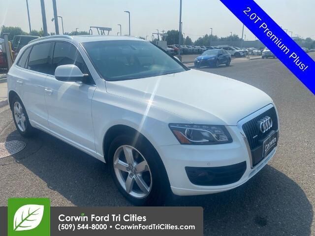 2012 Audi Q5 2.0T quattro Premium Plus