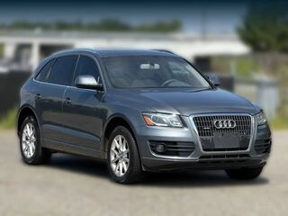 2012 Audi Q5 2.0T Premium Plus