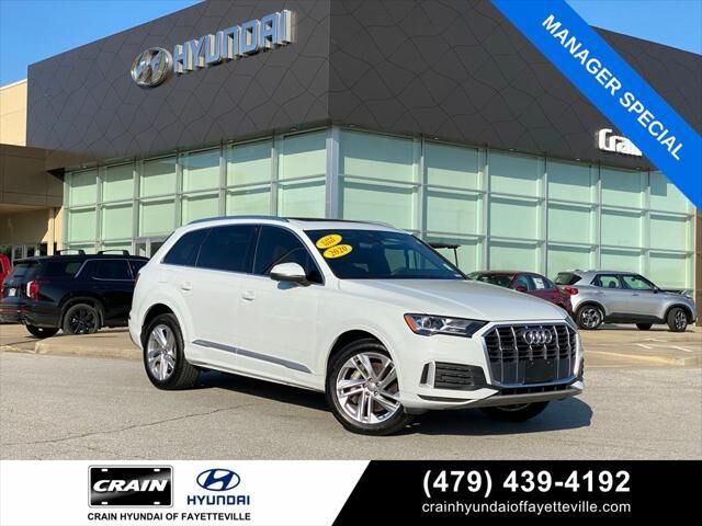 2020 Audi Q7 quattro Premium Plus 45 TFSI — photo 1 of 4
